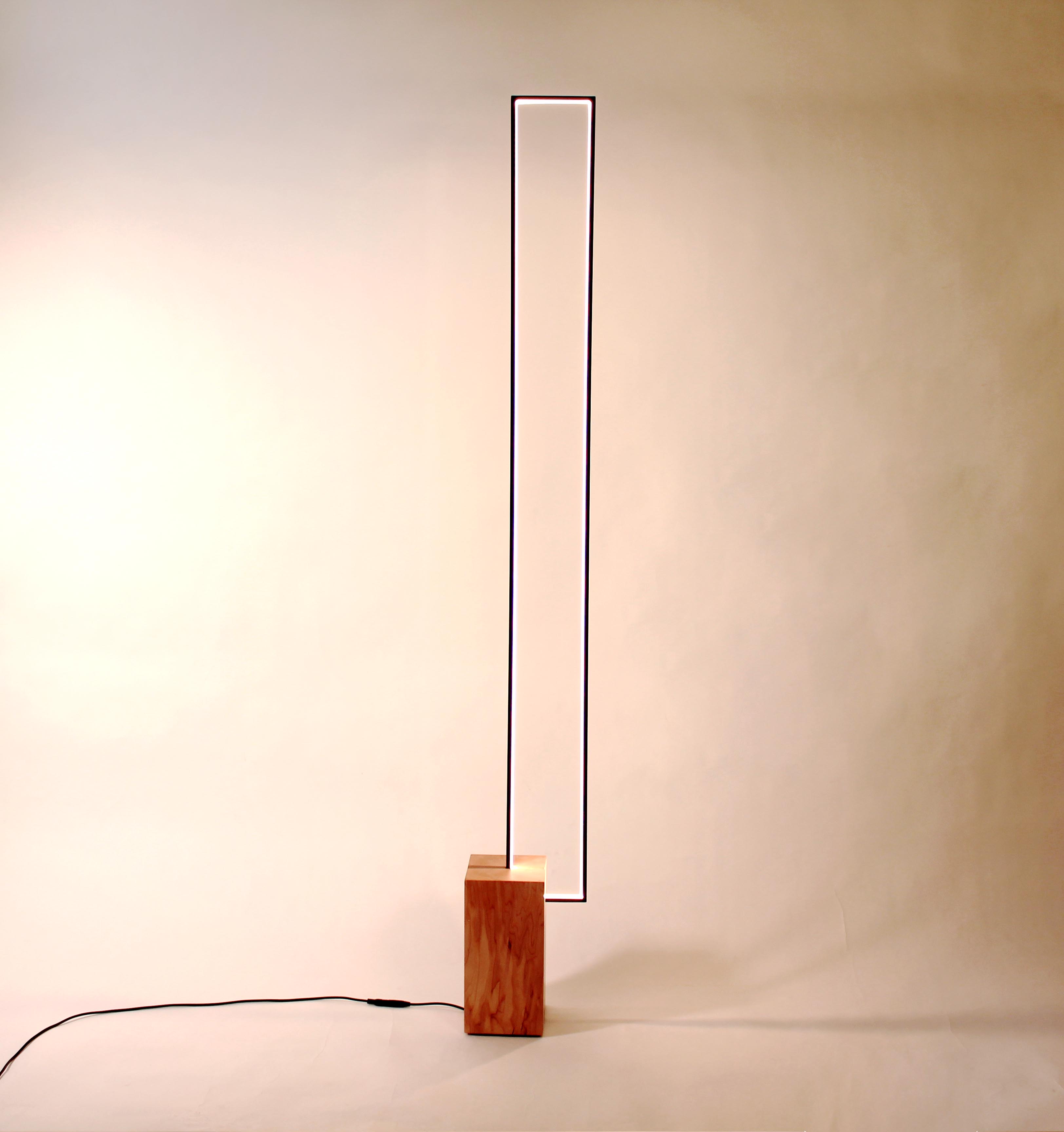 Stiiq Minimalist  Floor Lamp  Lumicrest High CRI LED Lighting
